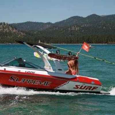 a small boat in a body of water