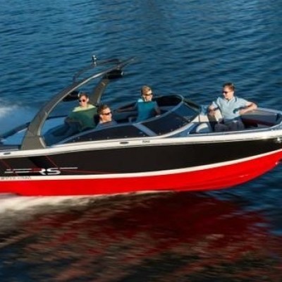 a small boat in a body of water